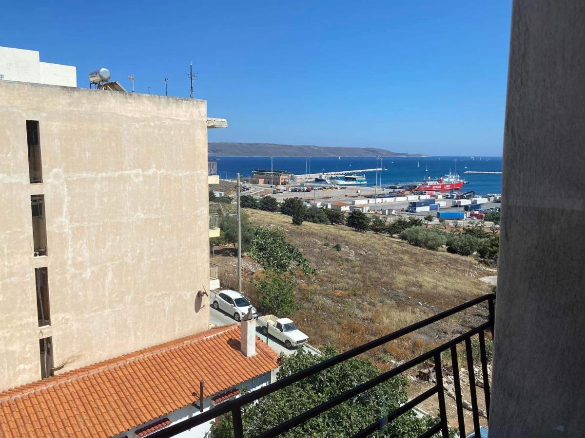 Apartamento Lavrio 1Bdr Penthouse 7 Min On Foot From The Port Exterior foto